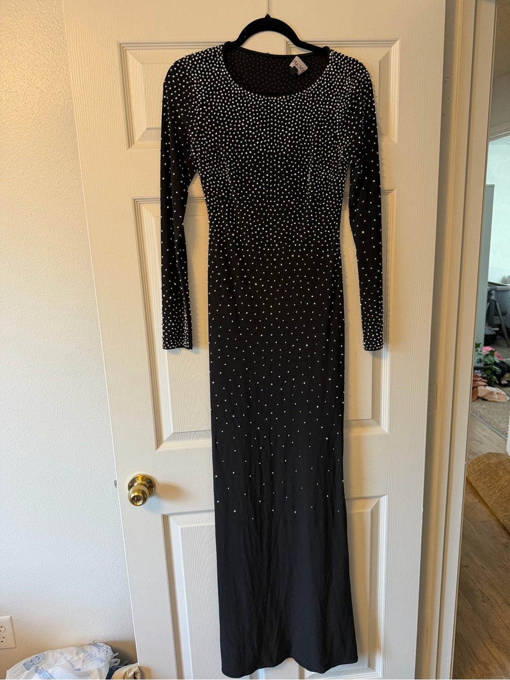 Xscape Black Rhinestone Embellished Long Sleeve Formal Gown Size 4